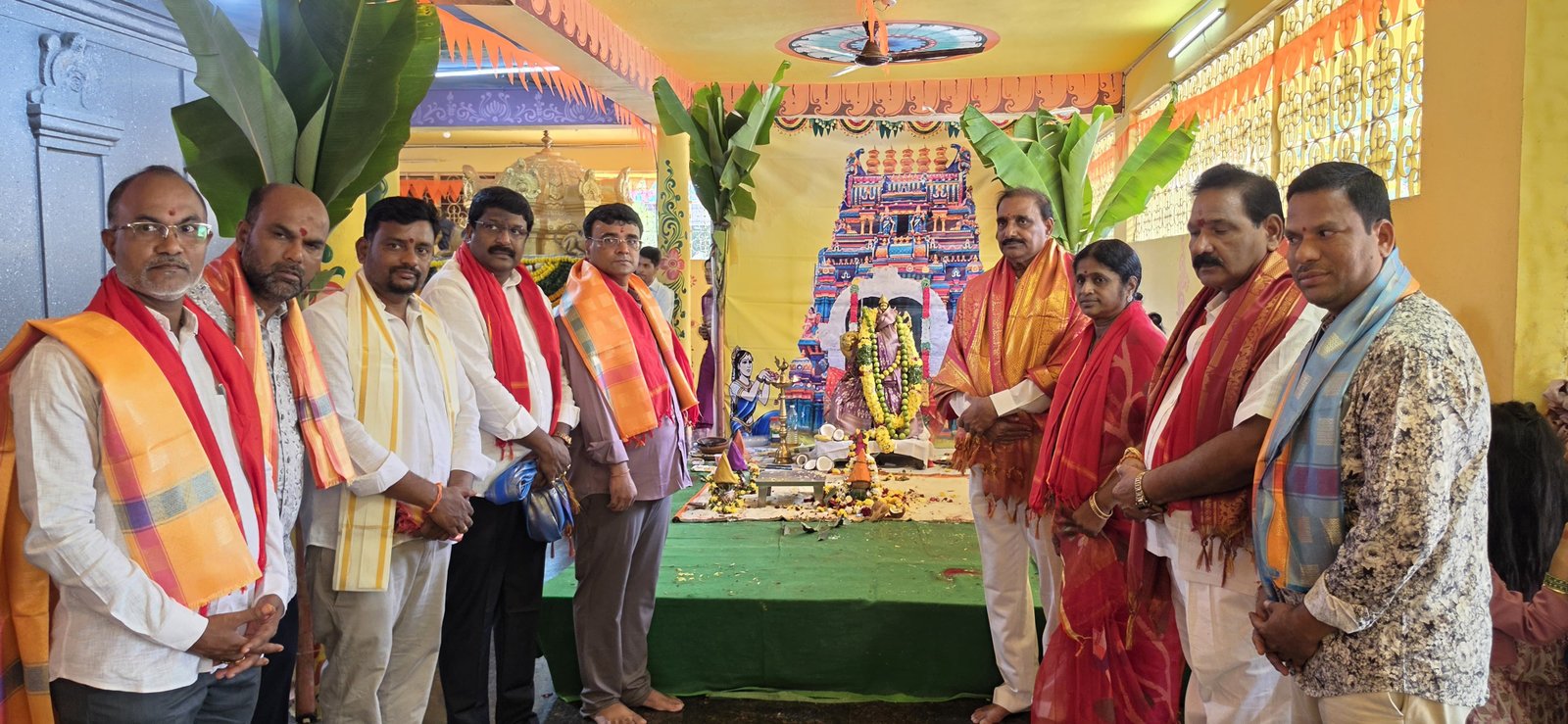 **అమ్మవార్ల సన్నిధిలో ఎమ్మెల్యే గాంధీ దంపతుల ప్రత్యేక పూజలు**